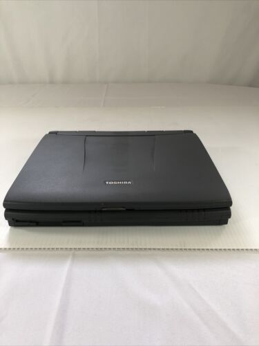 Vintage Toshiba Satellite 2065CDS *For Parts* - Picture 1 of 6