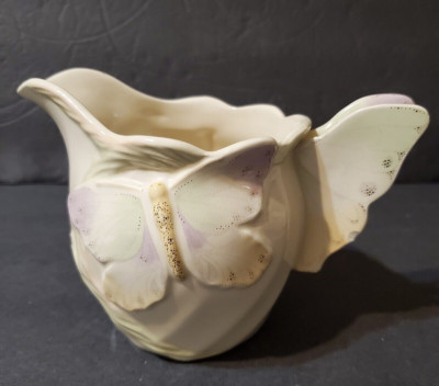 LENOX Garden Splendor Sculpted CREAMER with Pastel Butterflies