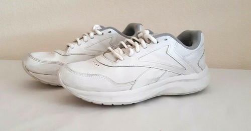 Reebok Moving Air Women's Sneaker 7.5 