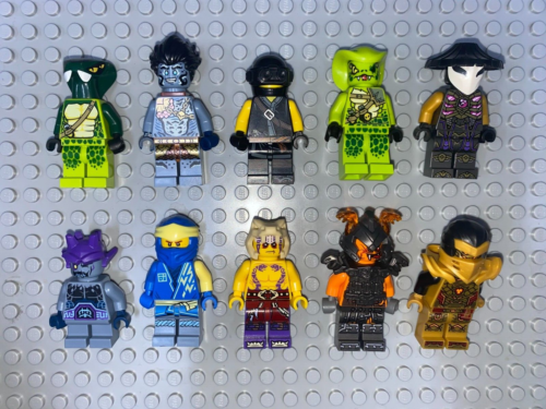 10 LEGO FIGUREN UND MANSCHEN LEGO NINJAGO - Foto 1 di 1