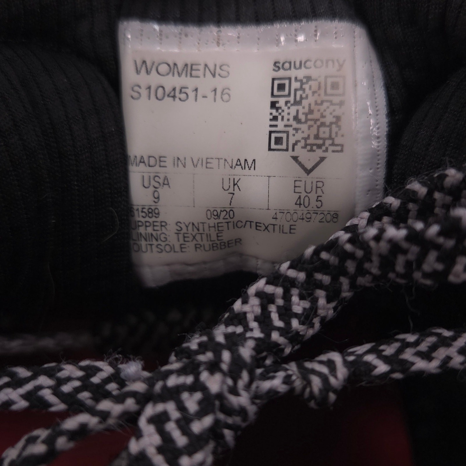 Saucony Excursion TR Athletic Running Shoe Womens Size 9 S10451-16 Black Gray thumbnail 10