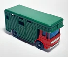 Vintage Matchbox Lesney 1-75 Series #17 Horse Box w/Horse Figures - BPW - VGC