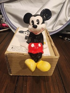 Vintage WDP Japan Mickey Mouse Sitting Ceramic Figurine Mint Condition 