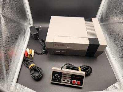 Nintendo Super Entertainment System Spielekonsole - Grau