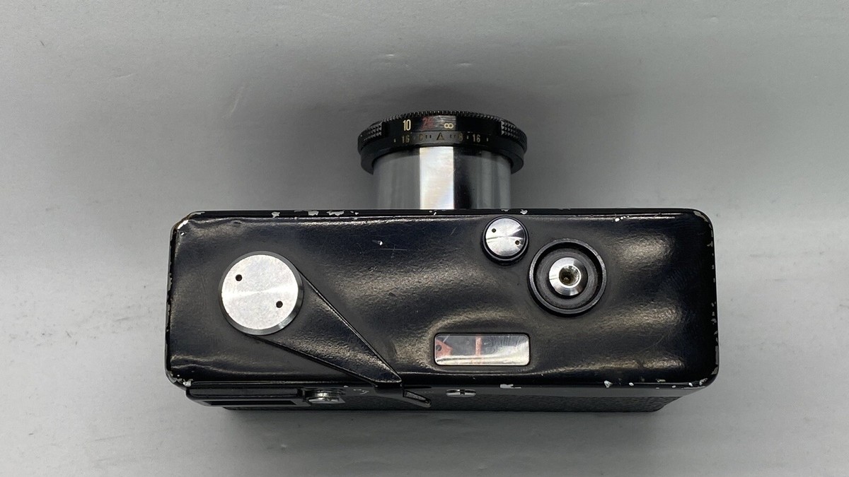 Rare Rollei 35 Black Camera Schneider Kreusznach S-Xenar Rare Rollei 35 Black Camera Schneider Kreusznach S-Xenar