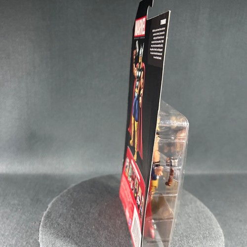 Marvel Universe Infinite Series Thor 3.75 Inch Action Figure 2013 Hasbro - Picture 7 of 19