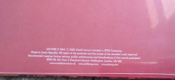 LP / VINYL  ALI FAKRA TOURE - RED - Bild 4 von 4