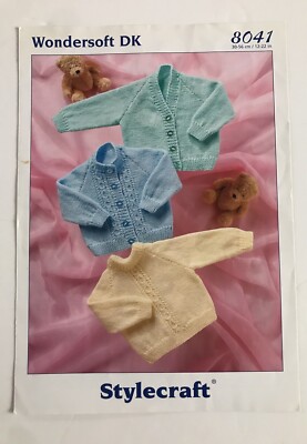 Stylecraft Babys Kinder Handstrickmuster DK 12 -22  Sitzer Strickjacke hübsch