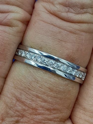 H Samuel 9ct White Gold 0.50 Carat Diamond Ring Size N.5 / O New Rhodium 2.90g - Picture 9 of 16