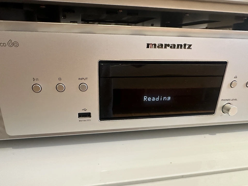Marantz CD-60 silberner CD-Spieler in neuwertigen Zustand  - Bild 4 von 4
