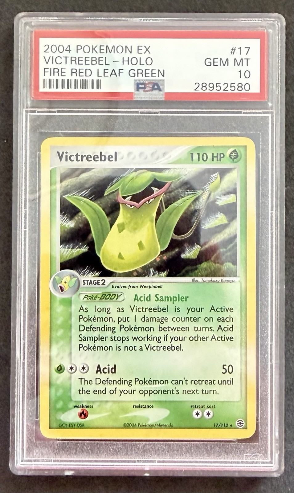 2004 Leaf #17 Victreebel-Holo front