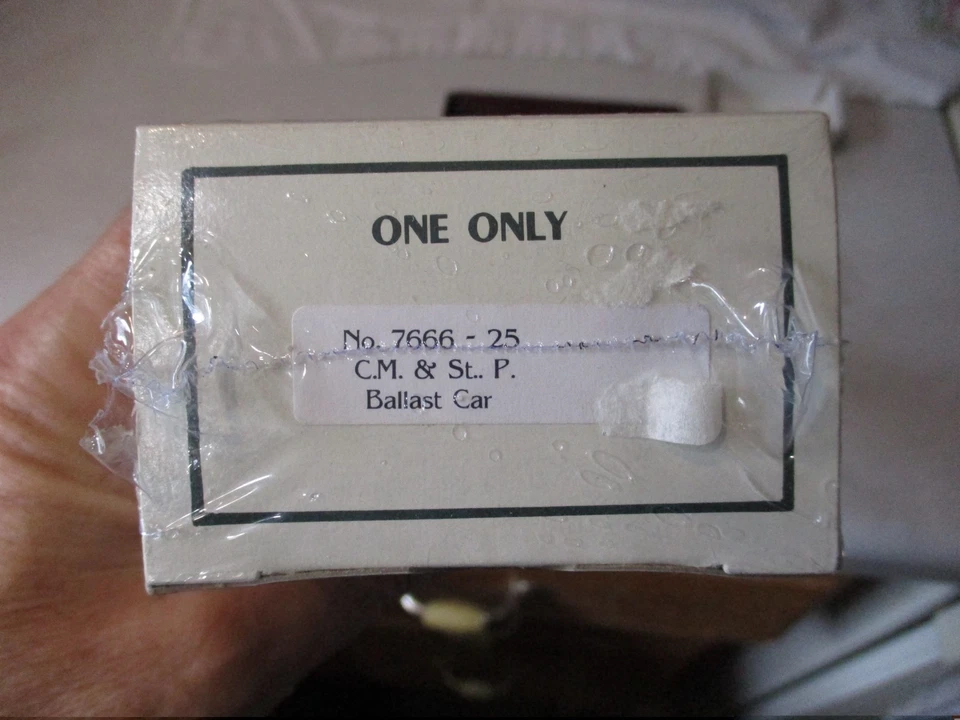 Coche de lastre moderno calibre O Marx Milwaukee Road 7666-25 Foto 2 de 2