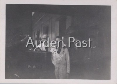 Industrie Wissenschaft Schnappschuss Foto zwei Männer Laborausrüstung Velox Druck