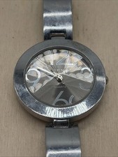 Montre Femme Fent Design Original Motif Rayonnant Bracelet Acier #MM36