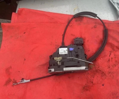 13258271 EE Türschloss vorne links Opel Corsa D 1.2 Brose - Bild 1 von 4