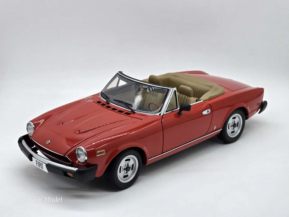 Fiat 124 Spider 1985 - AUTOart 72612 1:18 1/18 - Immagine 3 di 4