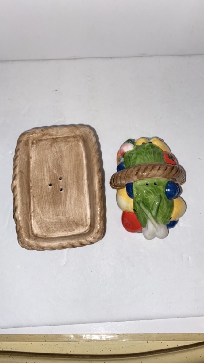 Vintage C.I.C. Peggy Jo Ackley Salt & Pepper Shakers Basket Of Fruit Vegies #11