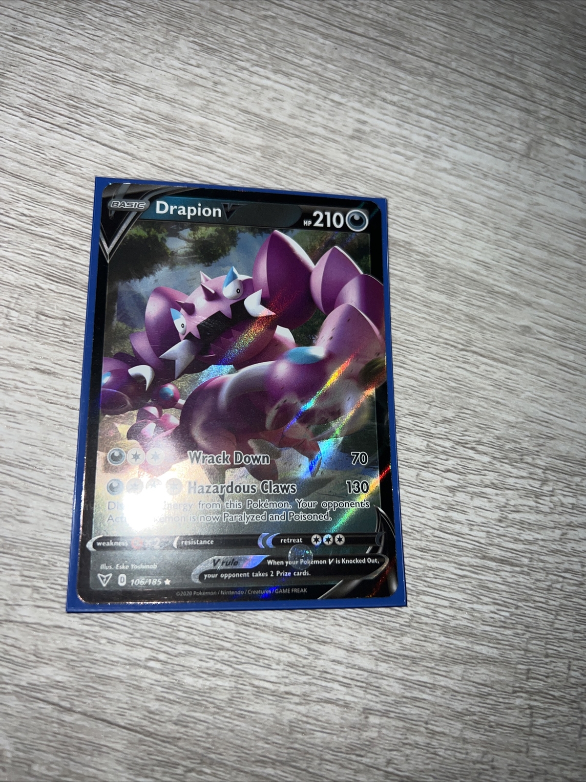 Drapion V 106/185 Vivid Voltage - NM Ultra Rare Full Art Pokemon Card