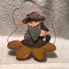 Wooden Scarecrow Decoration With Bird  Wire Hanger