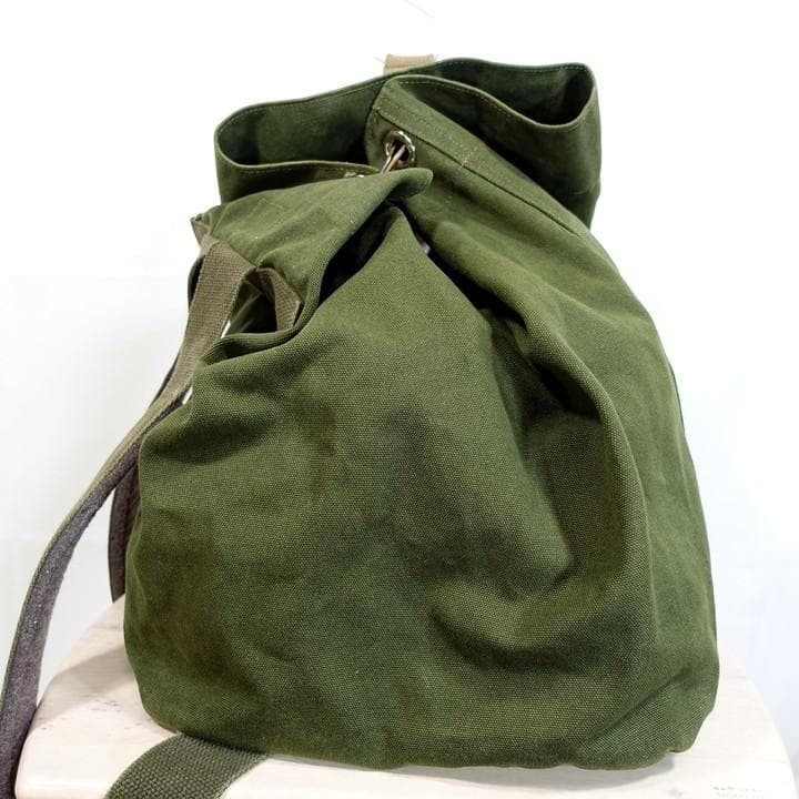 Good Condition Engineered Garments Large 2 way Ba… - image 4