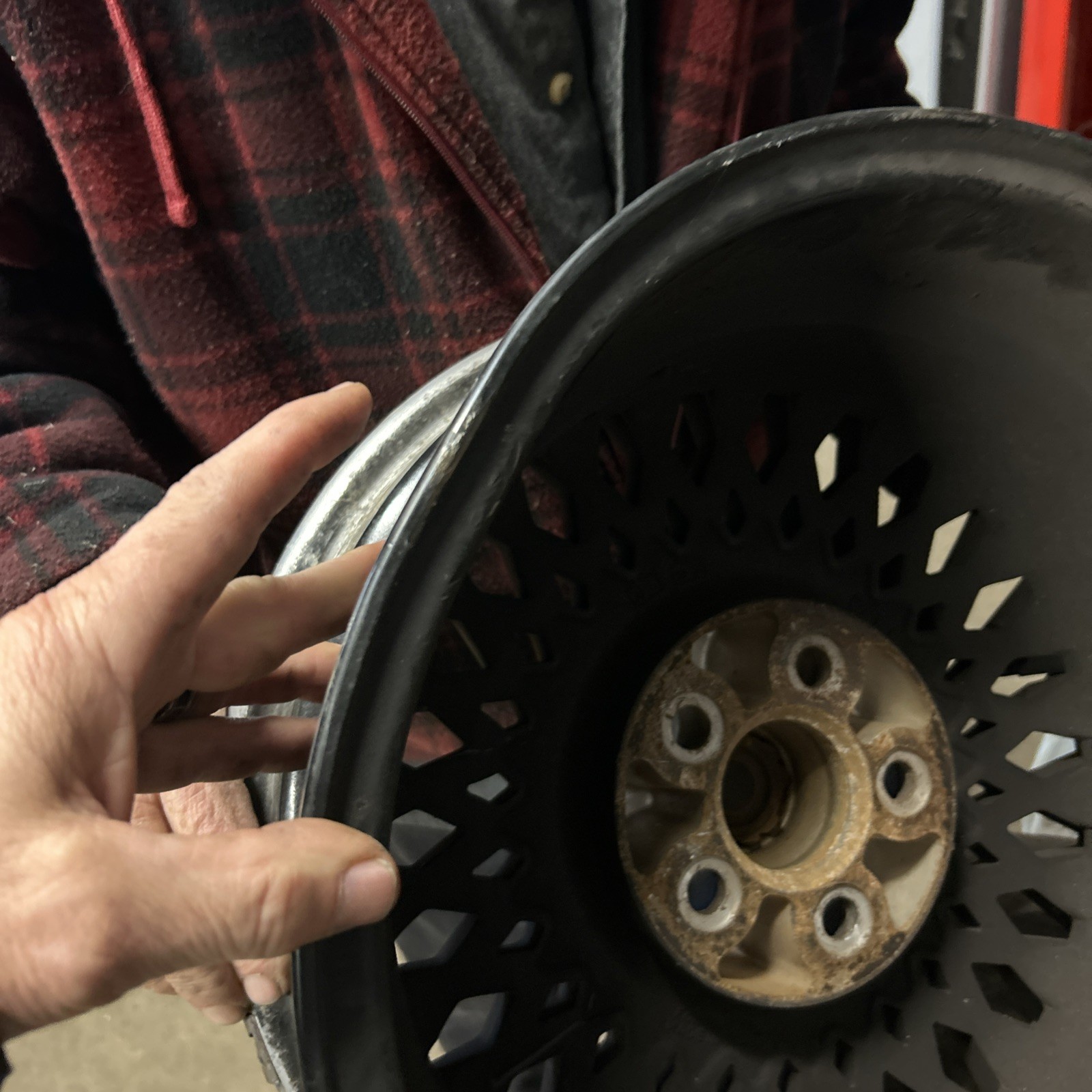 1989–91 Maserati TC 15 inch aluminum wheel not perfect