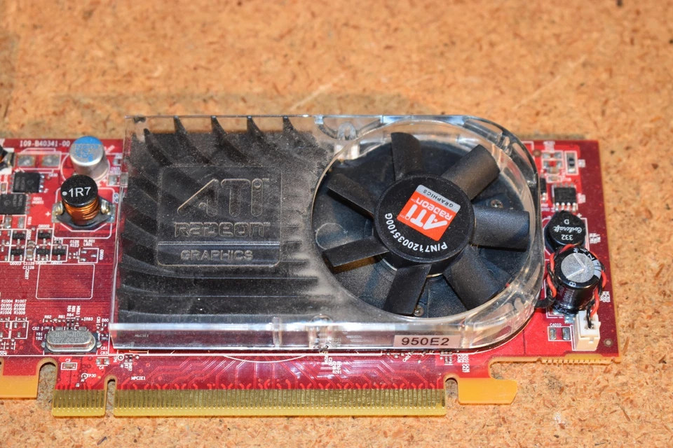 ATI Radeon HD 3470 256MB PCI-E x16 Dual DisplayPort Video Graphics Card W459D - Image 2 of 4