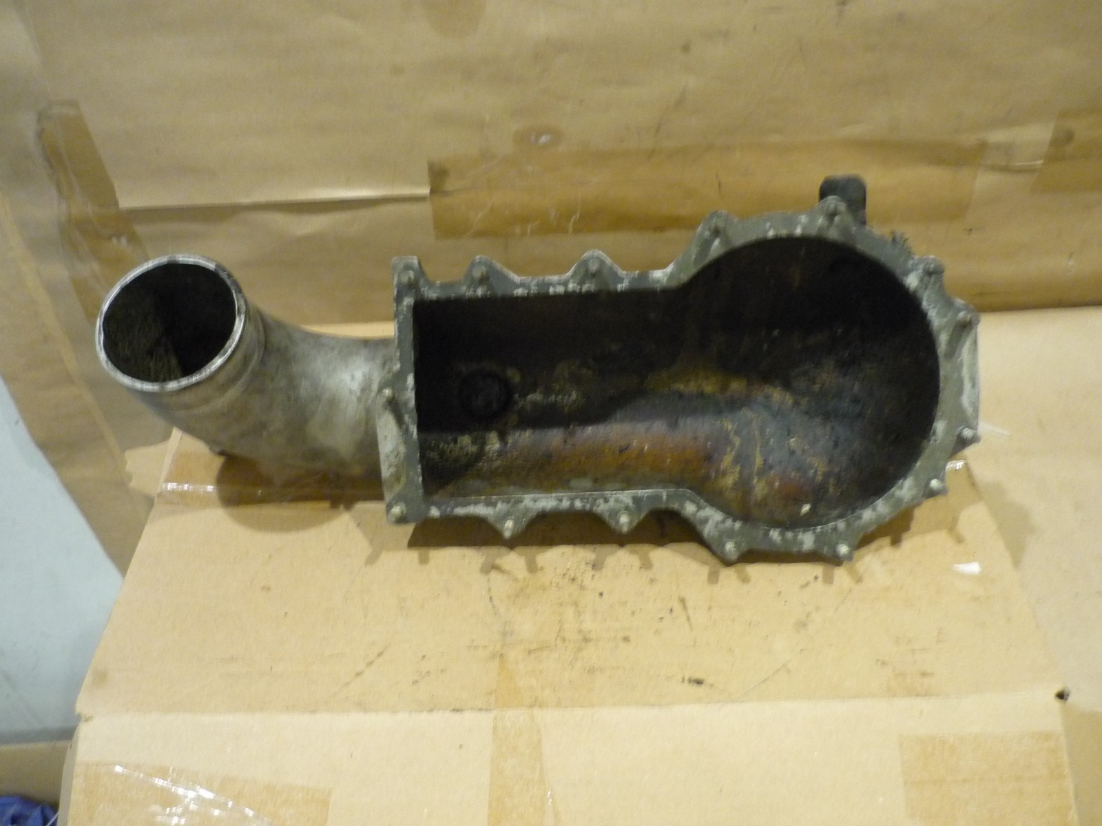 Ferrari 308 GTBi-GTSi - Support For Fuel Distributor - P/N 117356