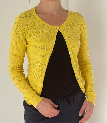 Leichte Strickjacke Baumwolle gelb Gr. S /36 Nice Things wie gehäkelt Lochmuster