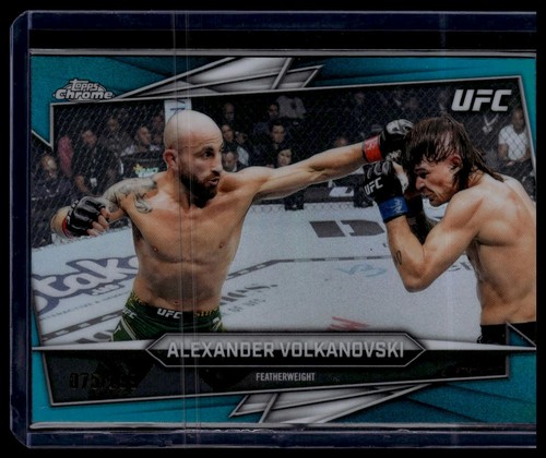 2026 Topps Chrome UFC #30 Alexander Volkanovski Teal Refractor #/299