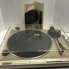 Pioneer PL-7 Quartz Direct Drive Stereo Automatic Turntable Record Player Powers