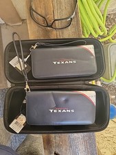2 Each Texans Hand Wallet. New Although Has Impression On Exteriors