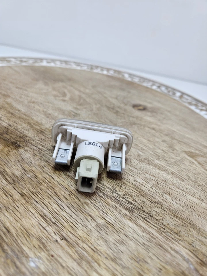 97-06 Jaguar XK8 X100 lámpara de luz delantera izquierda o derecha debajo del tablero OEM Foto 2 de 3