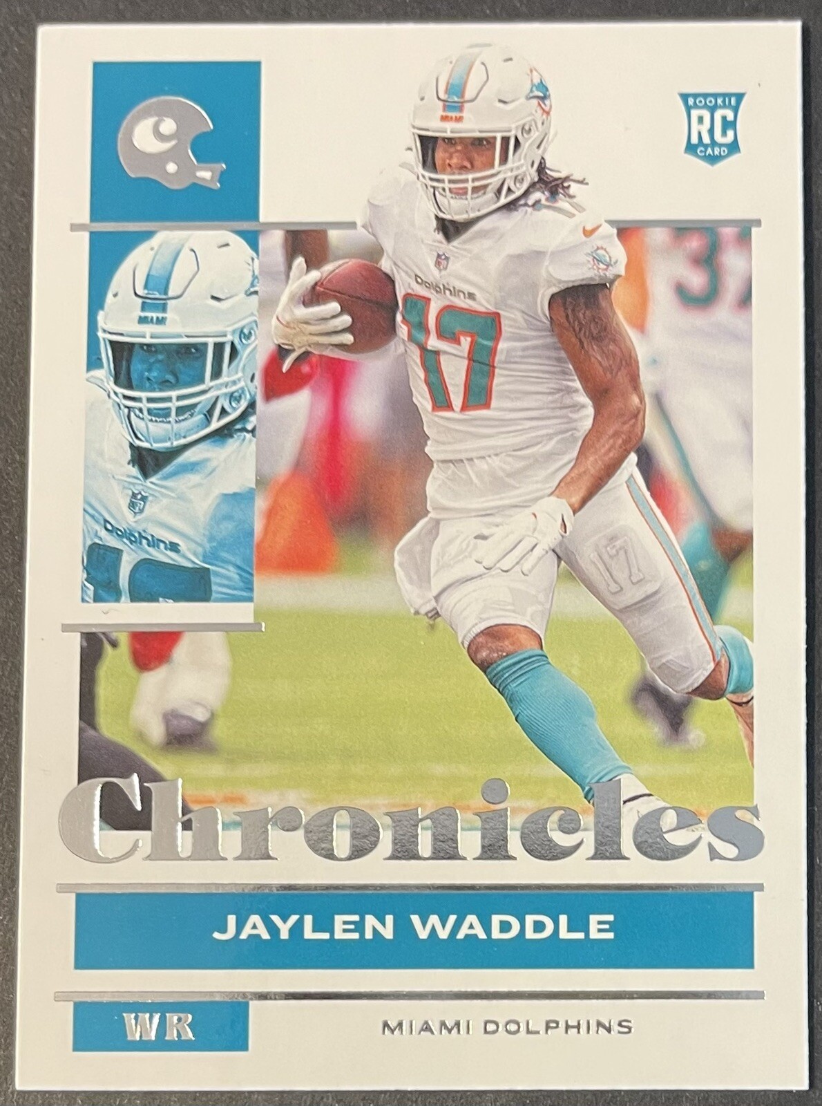 2021 Panini Chronicles #76 Jaylen Waddle Miami Dolphins Football Card RC