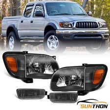 For 2001-2004 Toyota Tacoma Headlights Black House Corner Light Signal Light
