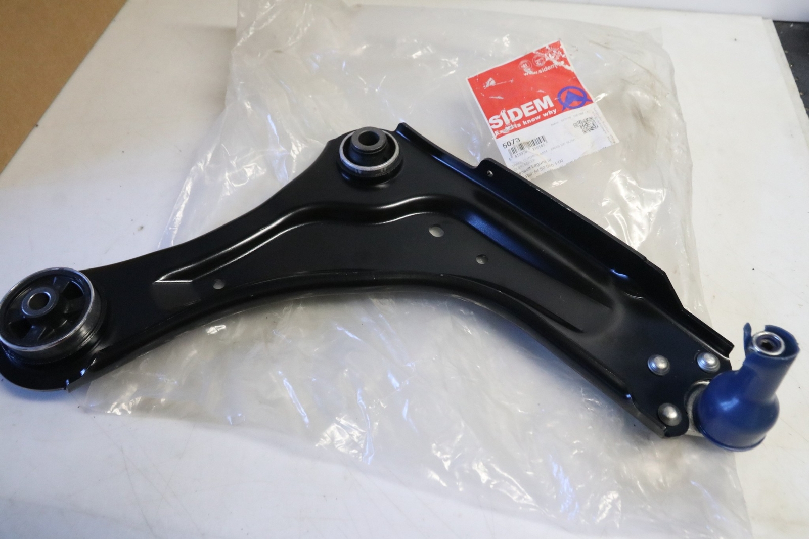 Bras de suspension avant droit SIDEM 5073 pour Renault Laguna III neuf