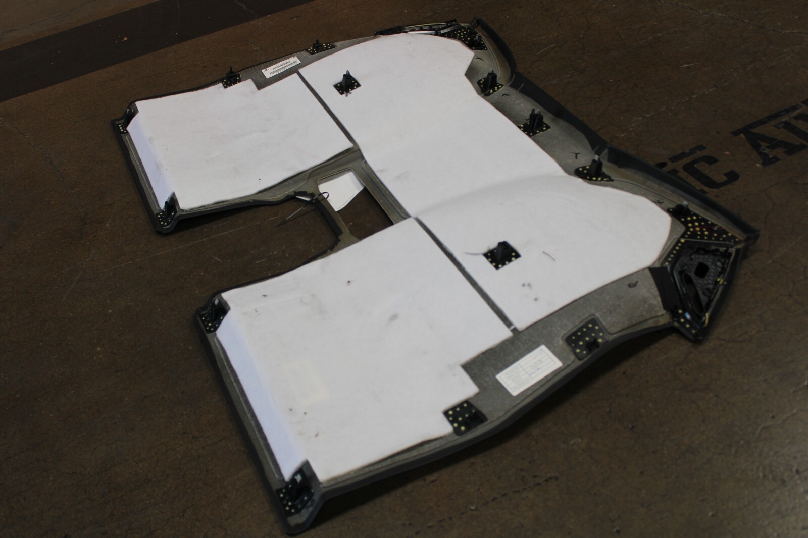 Lamborghini Huracan, Back Wall Trim, Leather, Dmg, Used, P/N 4T7868573M