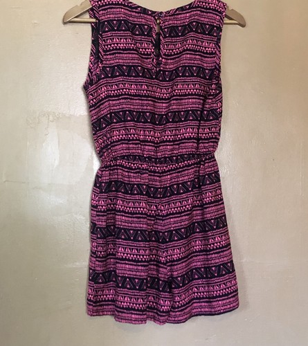 Fashion Web Junior Mädchen Größe Large Strampler Shorts pink schwarz geometrisches Muster ärmellos - Bild 12 von 12