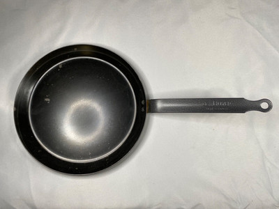 De Buyer Blue Carbon Steel Crepe Tortilla Omelet Pan 9.5  France