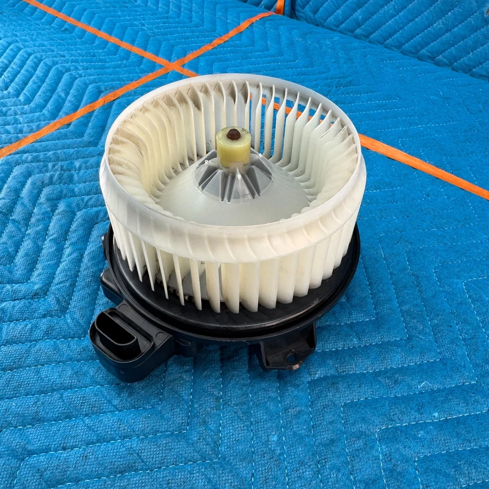 Toyota Avalon 2005-2010 HVAC AC calentador soplador motor ventilador montaje OEM Foto 3 de 4
