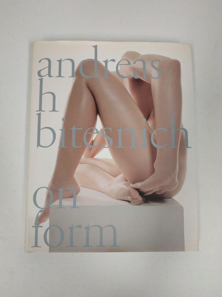 ON FORM. Andreas Bitesnich. Desnudos. Nude photography. AKT. Gran formato