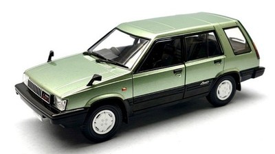 Whitebox Diecast Road Car Model 1:24 Toyota Tercel 1982 Static Vehicles