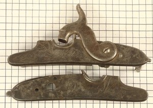 pair fancy flintlock shotgun locks converted to percussion Dumarest Paillon 086