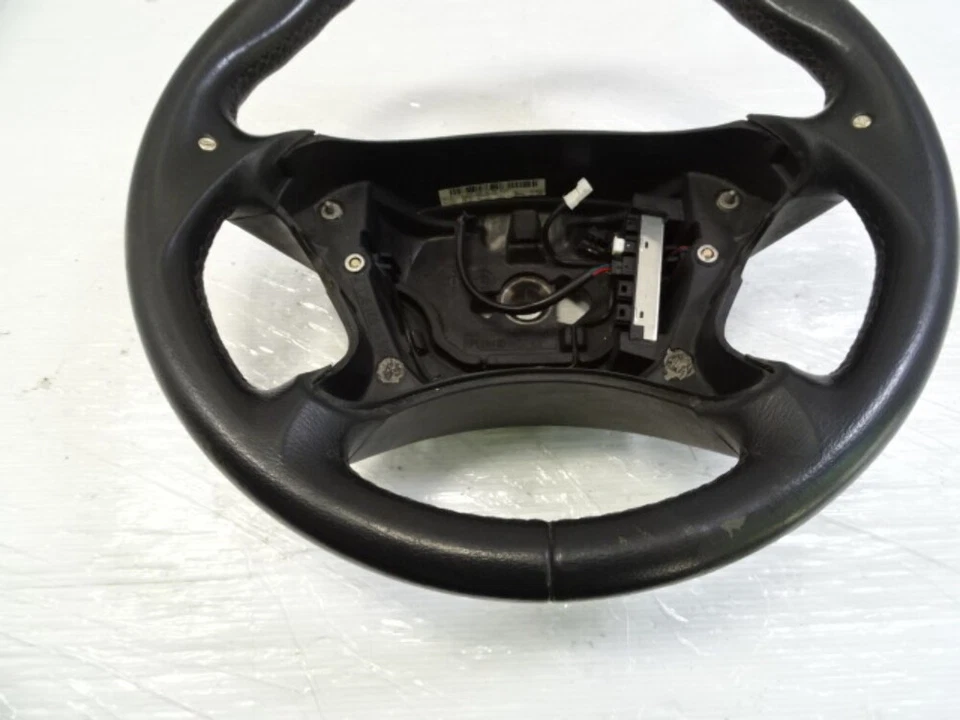 05 Volante Mercedes W209 CLK55, negro, 2304601403 Foto 3 de 4