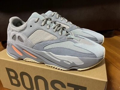 ADIDAS YEEZY 500 SOFT VISION Essential