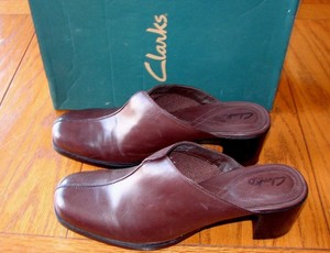 clarks open back shoes