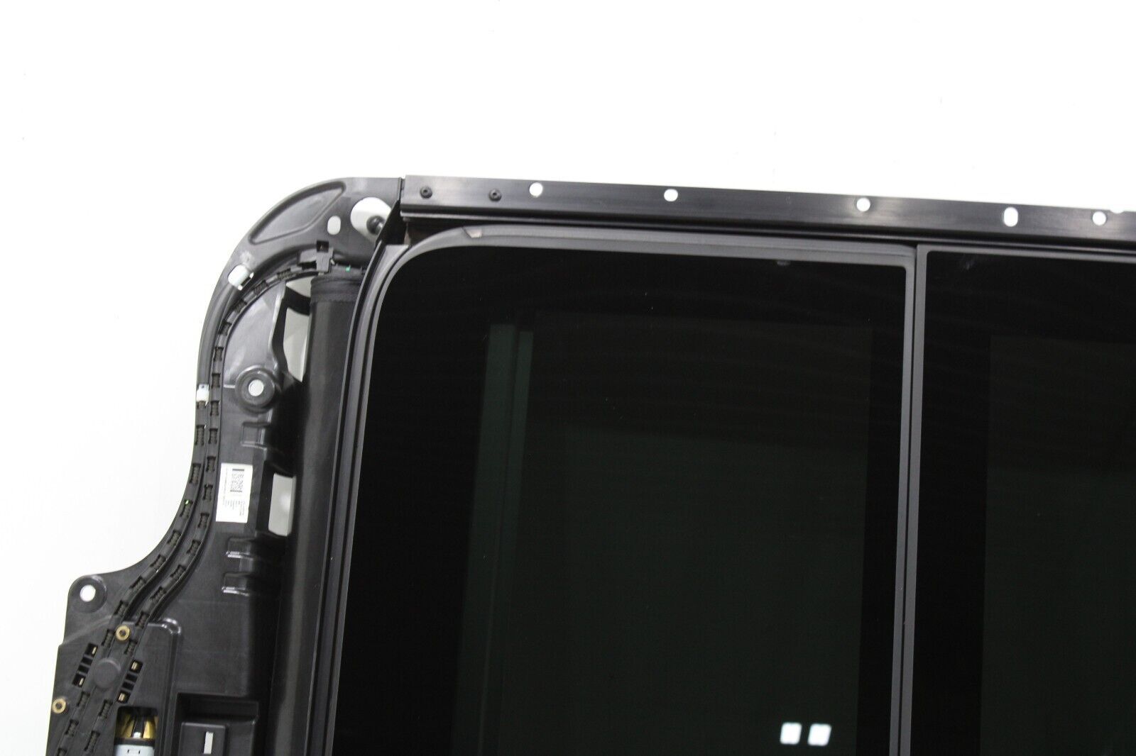 2017 - 2020 MASERATI LEVANTE PANORAMIC SUNROOF WINDOW GLASS & MOTORS & SHADE OEM