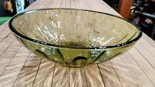 Hazel Atlas Avocado Green Glass Bowl 9" – Vintage Mid-Century Dish