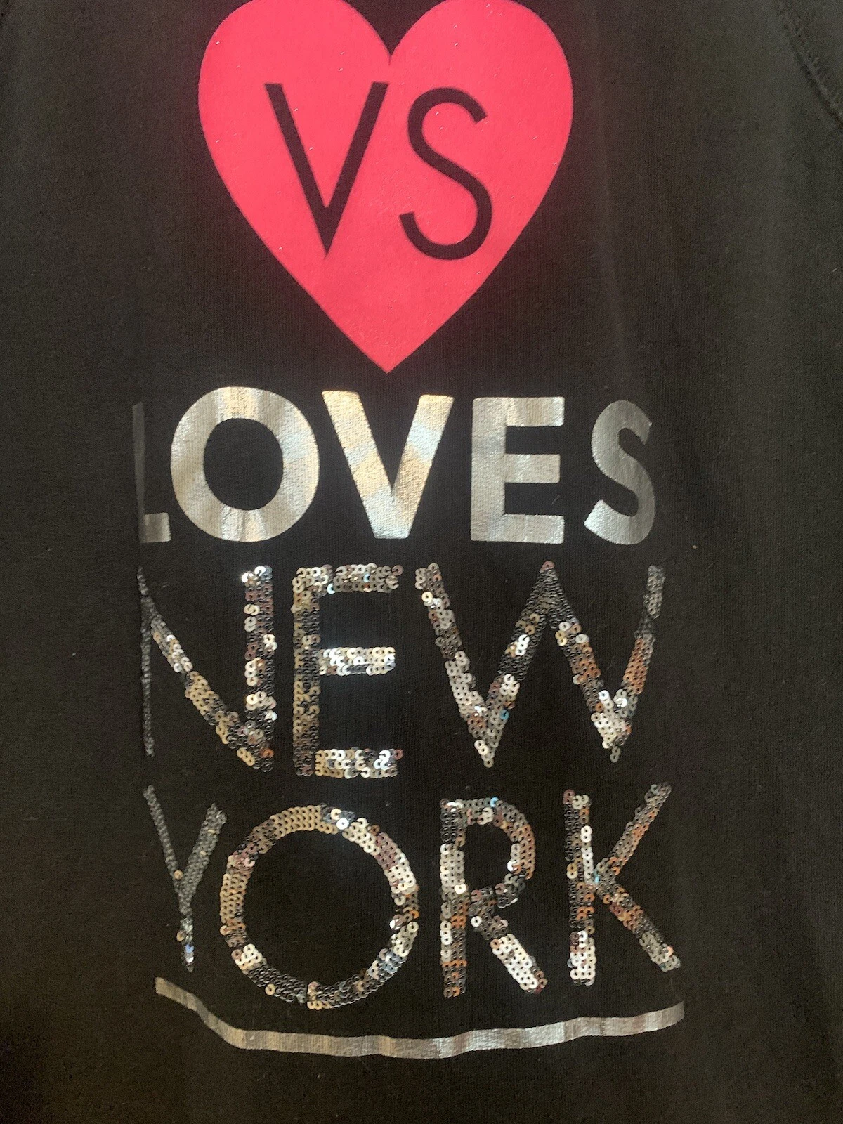 UNDERCOVER Victorias Secret giacca paillettes piccola full zip nera felpa con cappuccio VS Loves NEW YORK