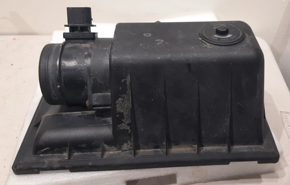 Dodge Freightliner Sprinter 2002-2006 caja de aire con Maf Foto 4 de 4