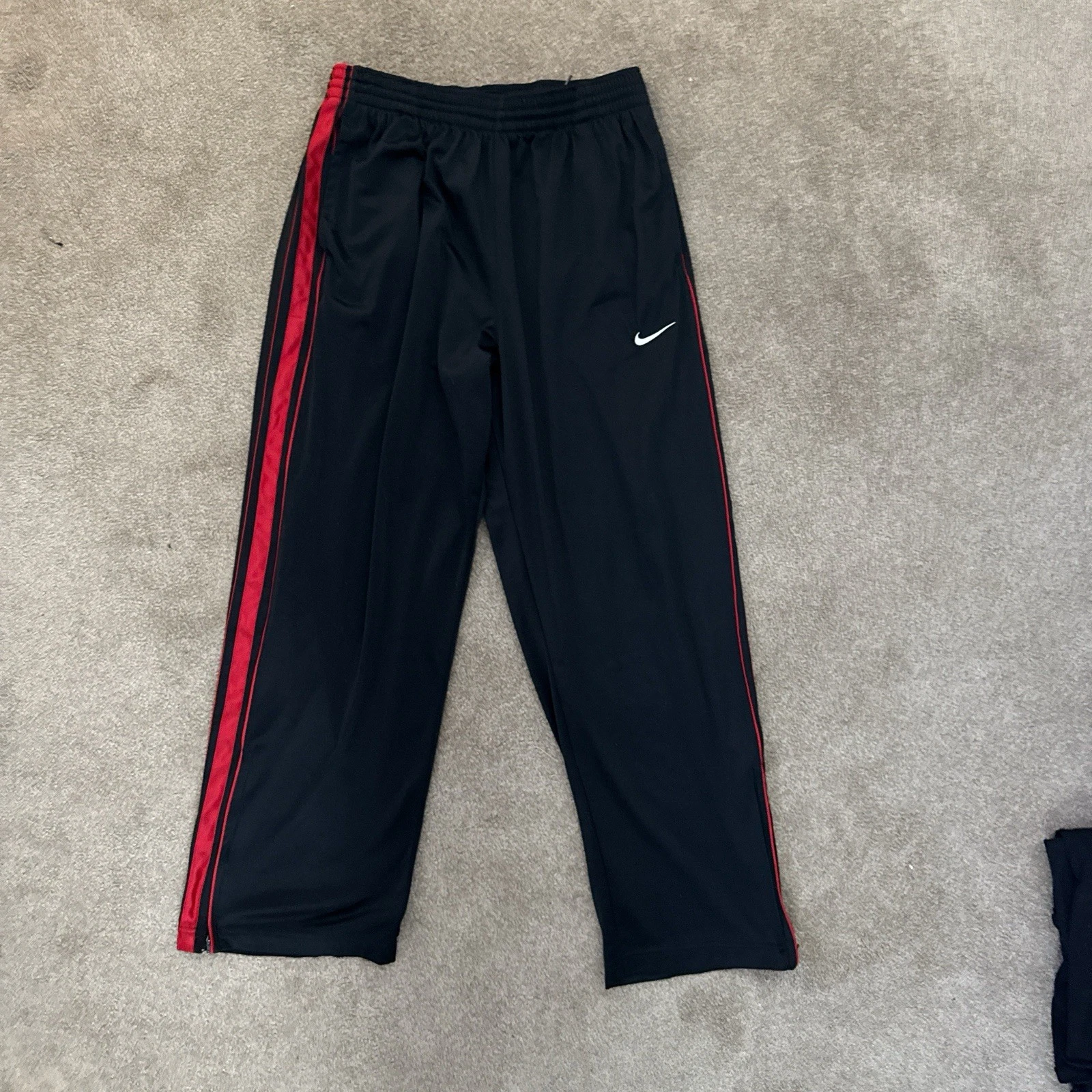 Vintage Nike Sportswear Lined Windpants Mens Medium Black Red Active Gym